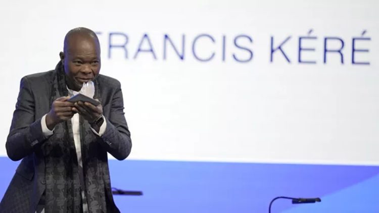 Diébédo Francis Kéré et Nile Rodgers honorés aux Crystal Awards du forum économique mondial