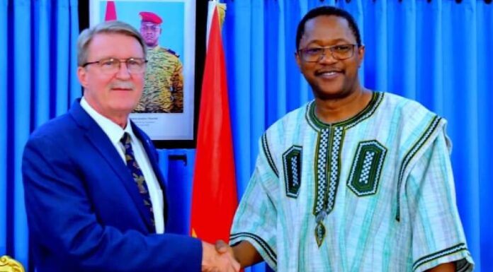 Rencontre diplomatique entre le Burkina Faso et les États-Unis