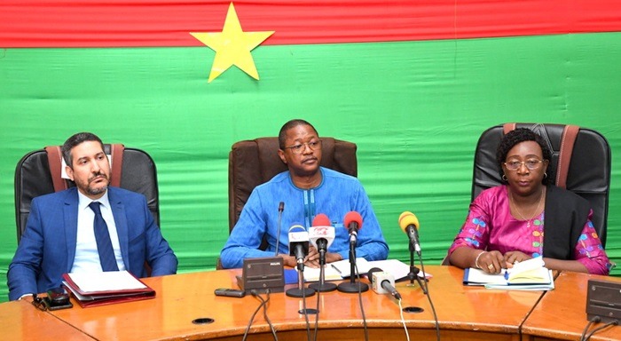 Rencontre entre le ministre Burkinabè des Affaires étrangères et les ambassadeurs
