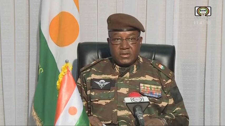 Le général Abdourhamane Tiani exprime ses condoléances après l’attaque terroriste à Barsalogho