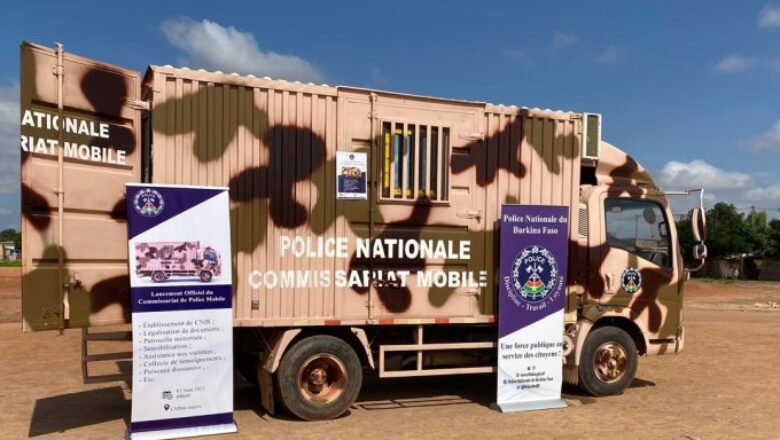 Lancement du premier commissariat mobile