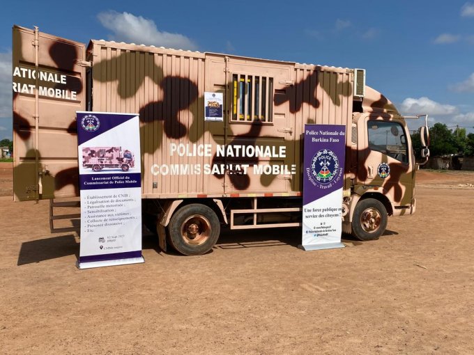 Lancement du premier commissariat mobile