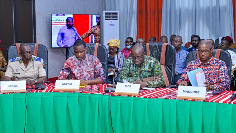 modernisation administration Burkina