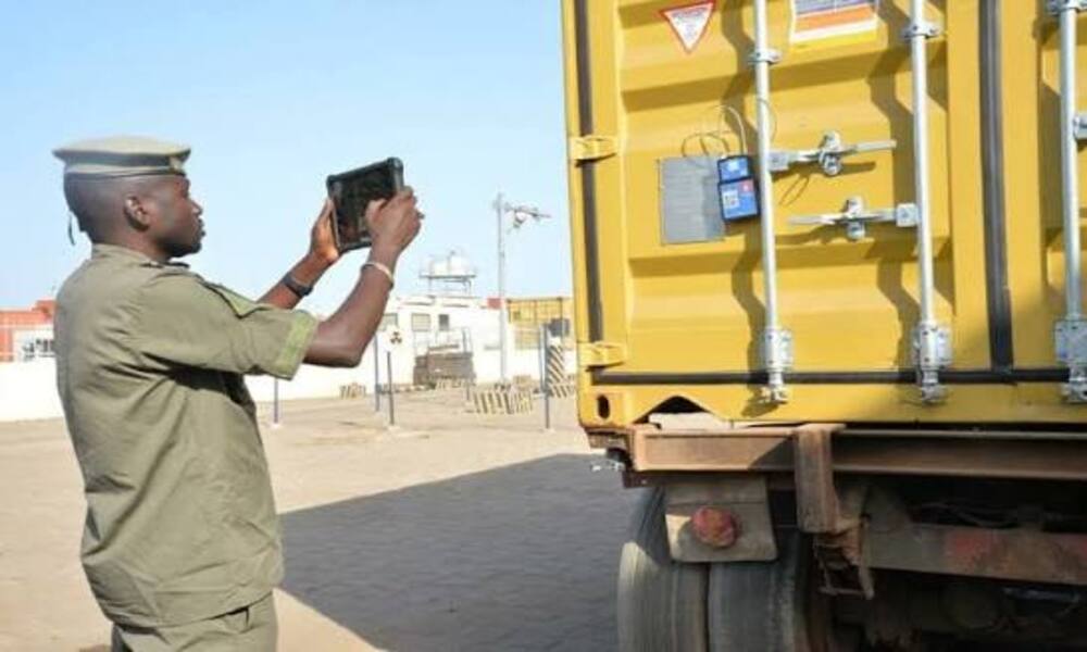 coopération douanière