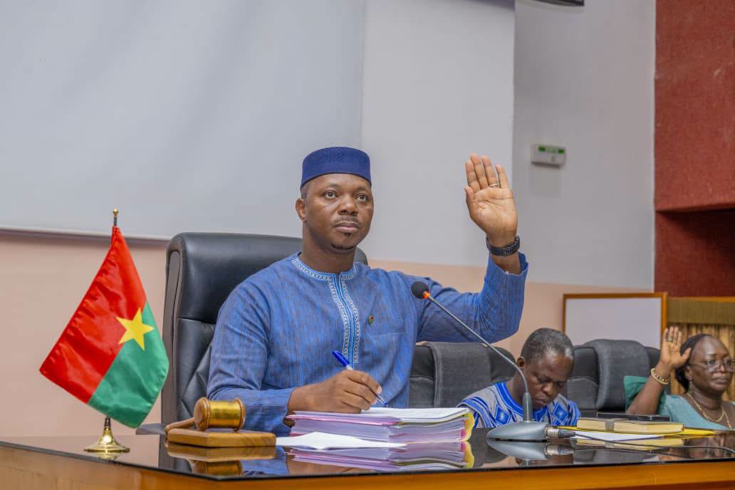 Burkina Faso : l’ALP ratifie le protocole de Montréal 2014 pour renforcer la sécurité aérienne