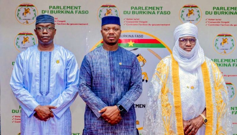 AES : les 45 députés du Parlement confédéral s’installent à Niamey pour une première session historique