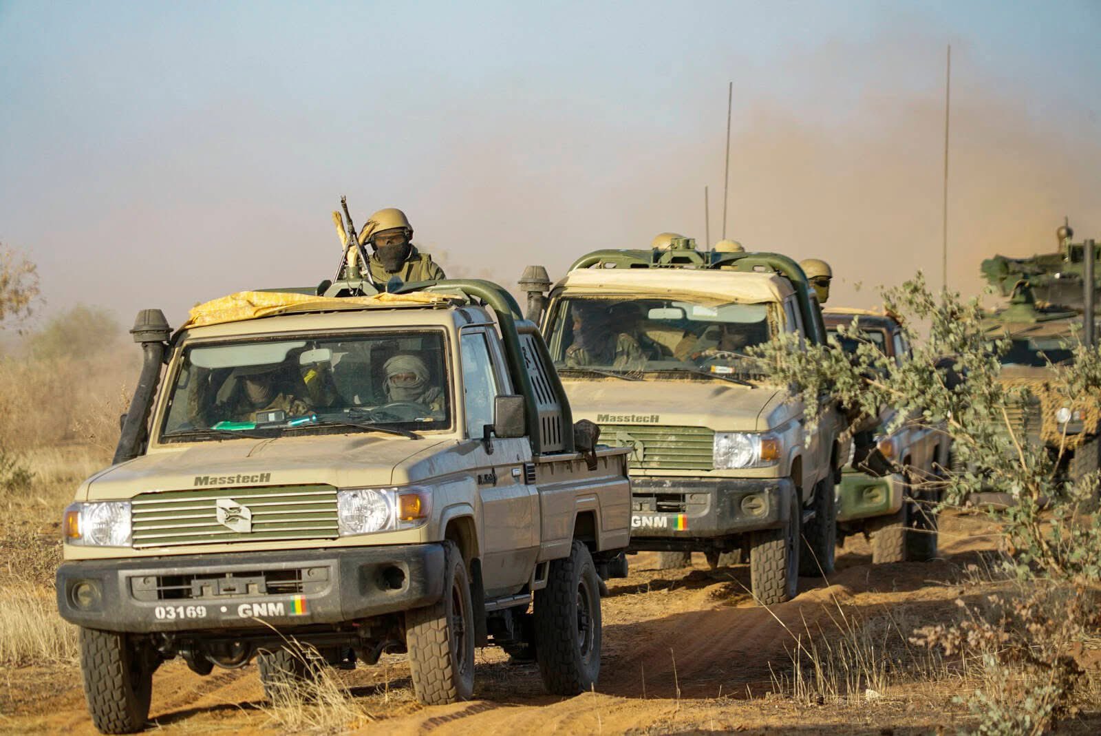 Mali : 82 militaires détenus depuis avril ont été libérés par les groupes armés