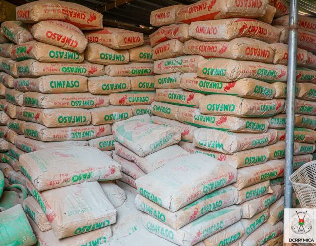 Burkina Faso : les contrôles se durcissent à Ouagadougou contre la hausse illégale du prix du ciment