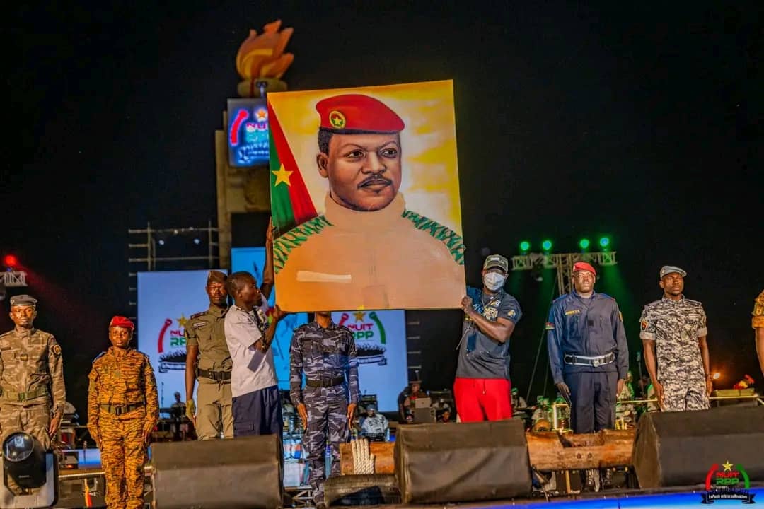 Burkina Faso : à Ouagadougou, la Place de la Nation vibre au rythme des quatre ans de la RPP